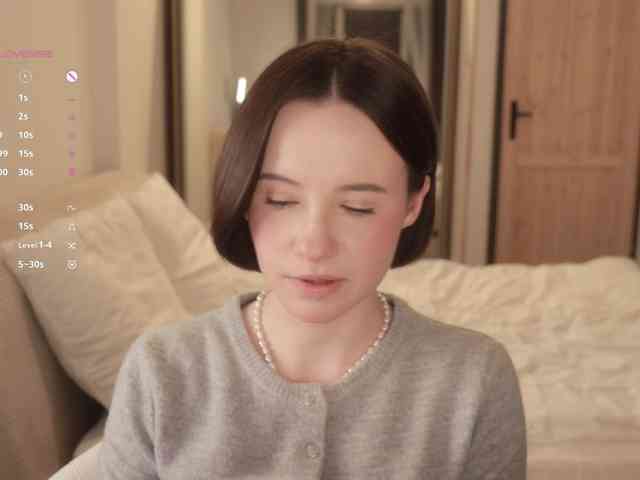 -FemaleEssence- -FemaleEssence-