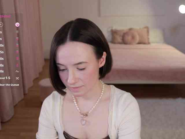 MissEssie webcam