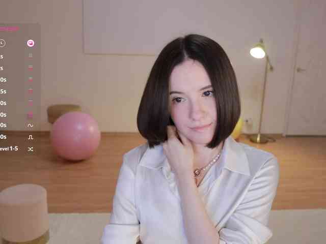 streaming webcam -FemaleEssence-