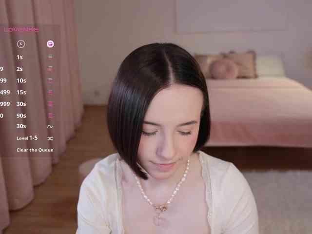 MissEssie webcam