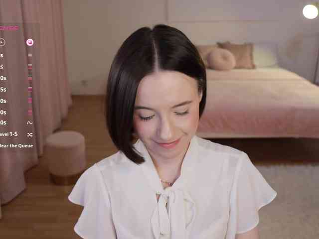 MissEssie webcam