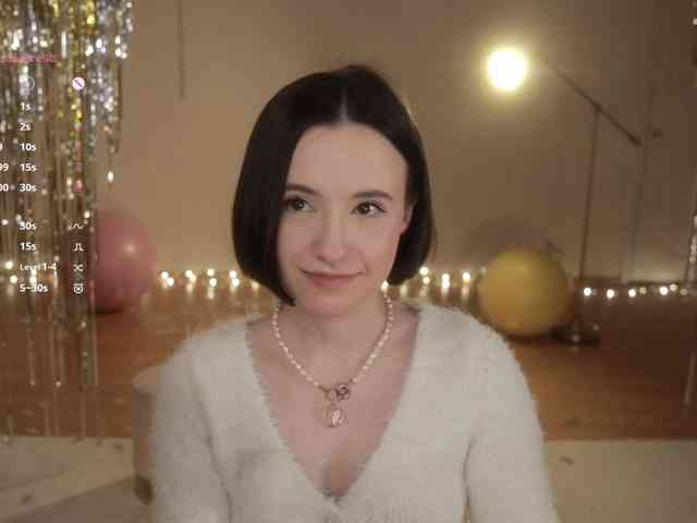 -FemaleEssence- -FemaleEssence-