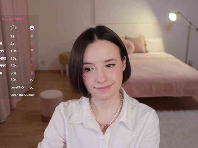 MissEssie webcam