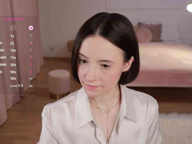 MissEssie webcam