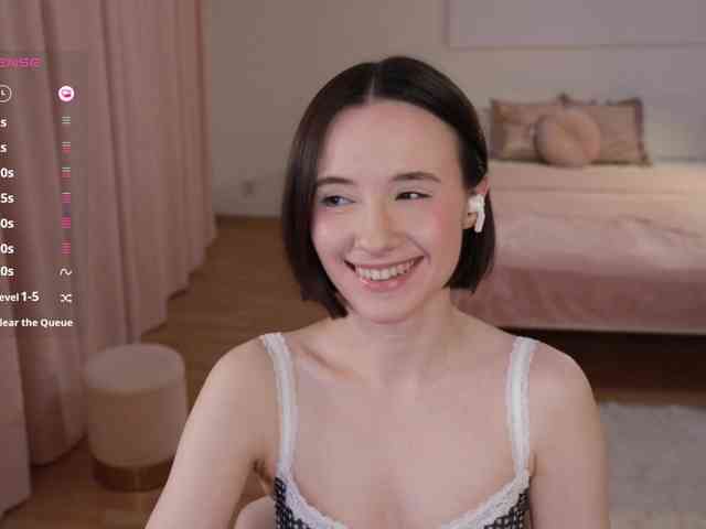 video sex chat -FemaleEssence-