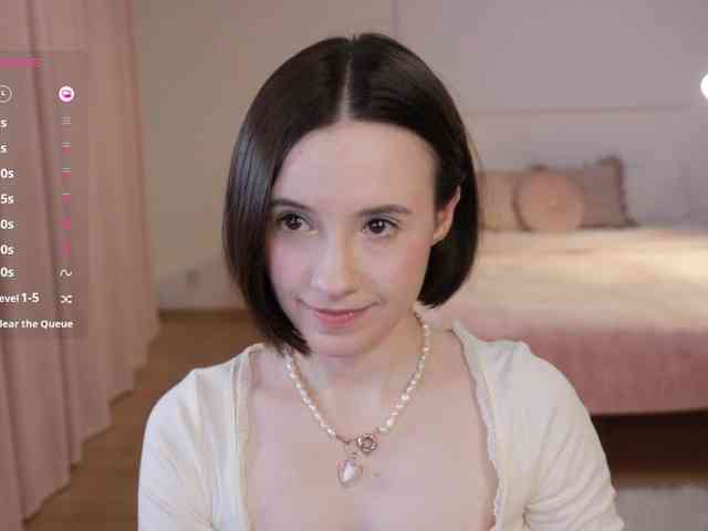 MissEssie webcam