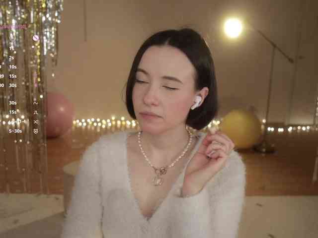 -FemaleEssence- -FemaleEssence-