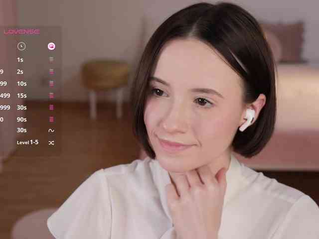 -FemaleEssence-