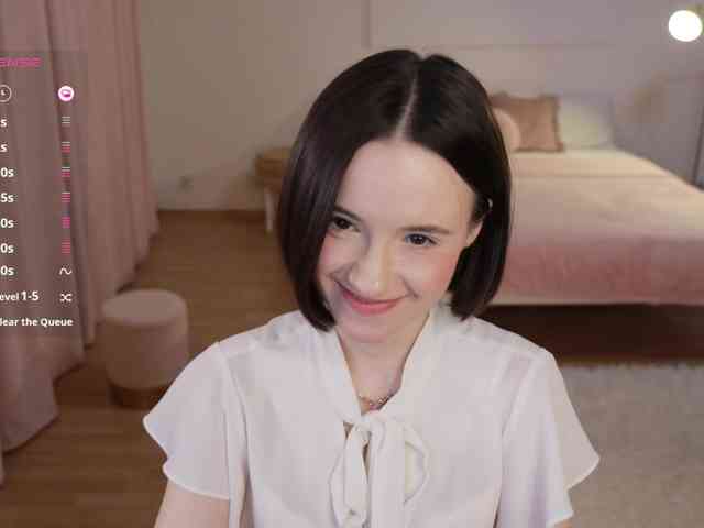 MissEssie webcam