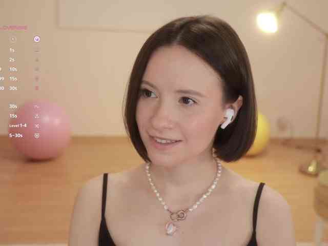 -FemaleEssence- Live Webcam on BongaCams