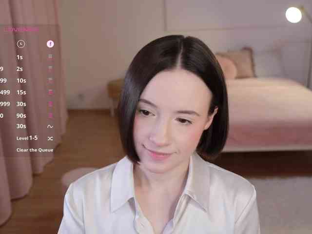 MissEssie webcam