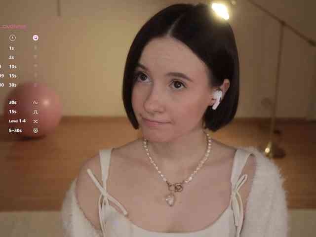 -FemaleEssence- -FemaleEssence-