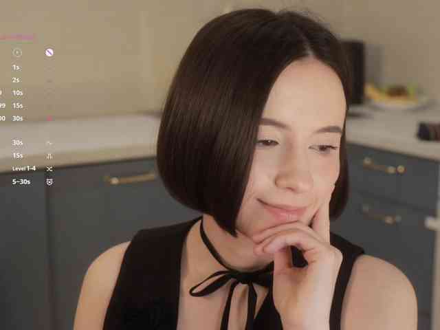 amateur webcam -FemaleEssence-