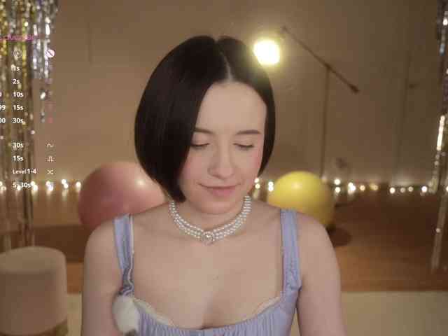 -FemaleEssence- -FemaleEssence-