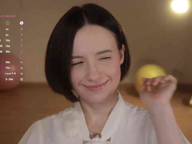 -FemaleEssence- -FemaleEssence-