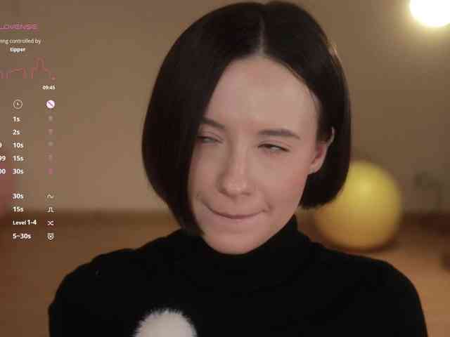 -FemaleEssence- -FemaleEssence-