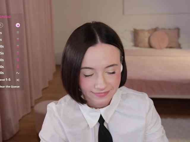 MissEssie webcam