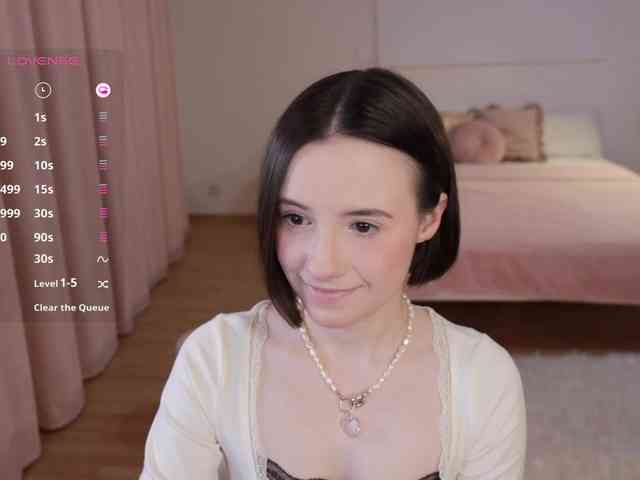 MissEssie webcam