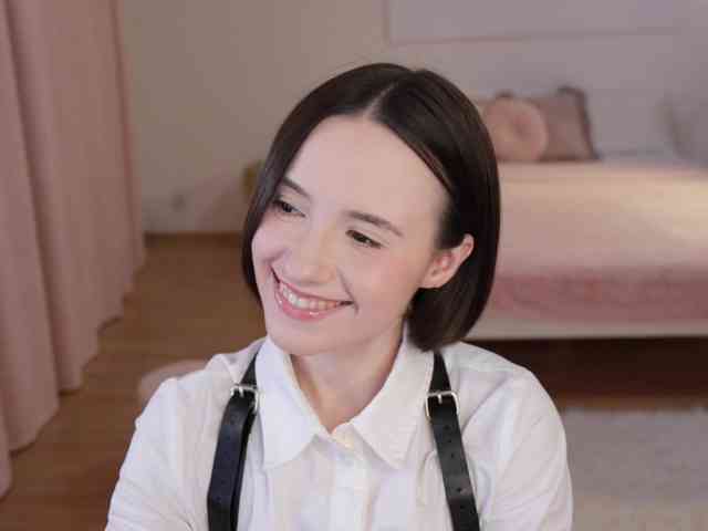 online web cam -FemaleEssence-