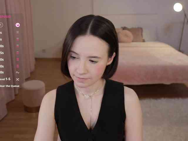 MissEssie webcam