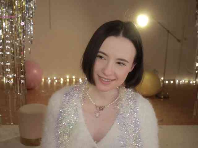 -FemaleEssence- -FemaleEssence-