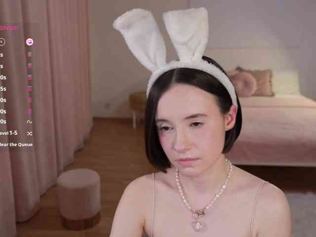 real webcam show -FemaleEssence-