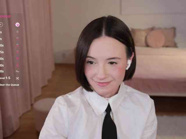 MissEssie webcam