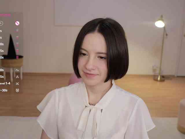 -FemaleEssence- Live Webcam on BongaCams