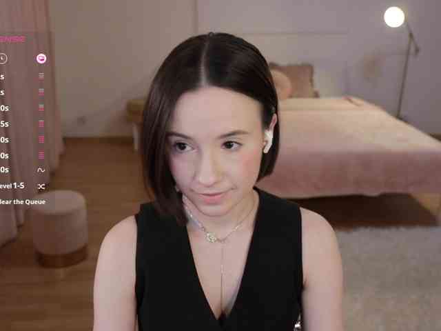 MissEssie webcam