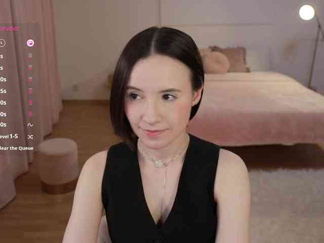 MissEssie webcam