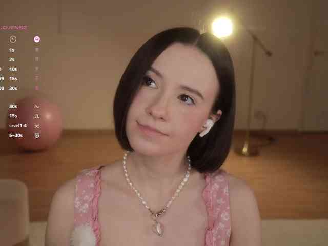 -FemaleEssence- -FemaleEssence-