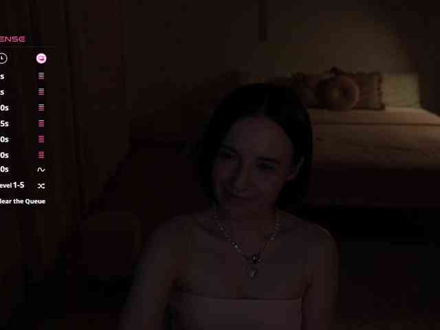 MissEssie webcam