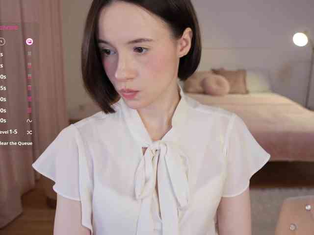 real live webcam -FemaleEssence-