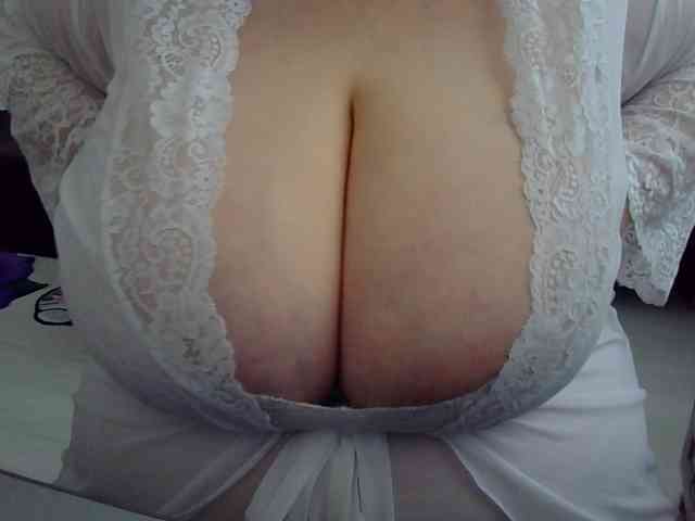 Zlaya_Mamulya webcam