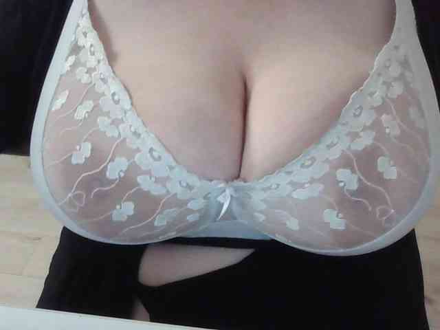 Zlaya_Mama_na_kayfe webcam