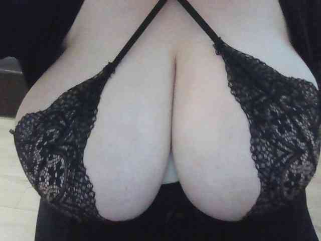 Zlaya_Mama_na_kayfe webcam