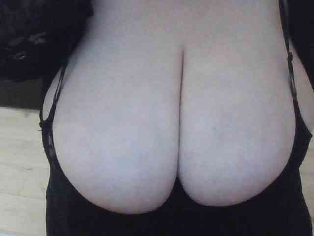 Zlaya_Mama_na_kayfe webcam