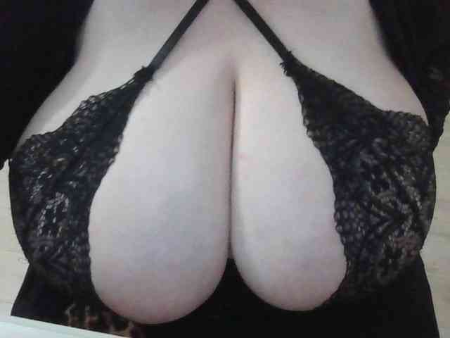 Zlaya_Mama_na_kayfe webcam