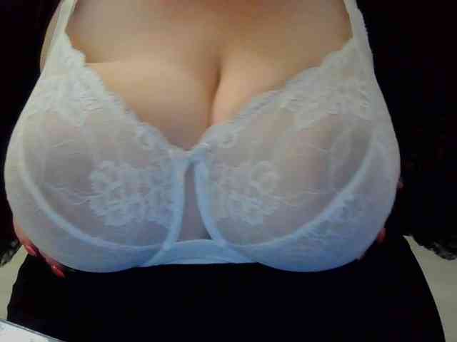 Zlaya_Mama_Kratosa webcam