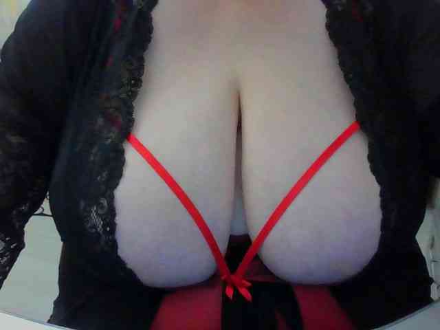 Zlaya_Mamulya webcam