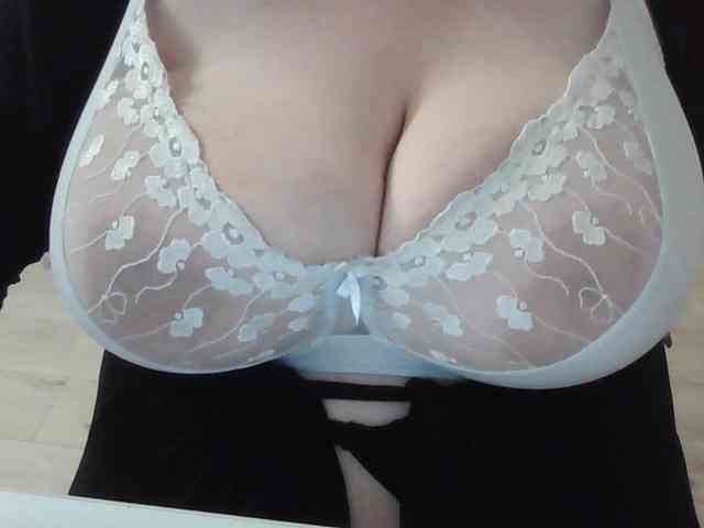Zlaya_Mama_na_kayfe webcam