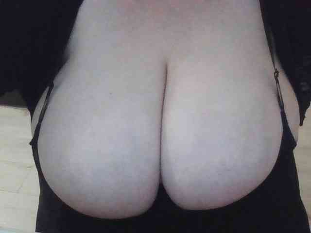 Zlaya_Mama_na_kayfe webcam