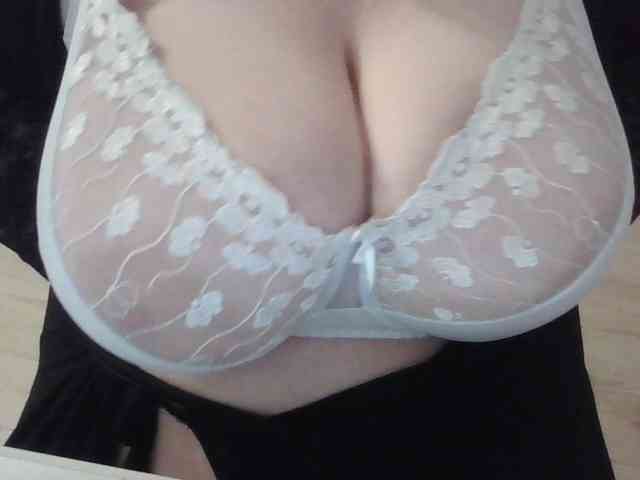Zlaya_Mama_na_kayfe webcam