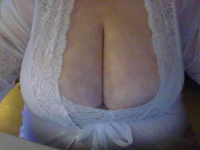 Zlaya_Mamulya webcam