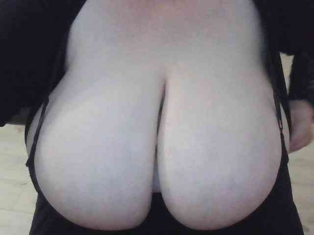 Zlaya_Mama_na_kayfe webcam