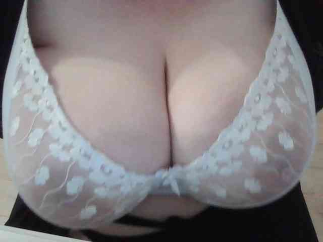 Zlaya_Mama_na_kayfe webcam