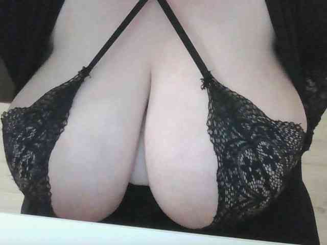Mam_ya_ebashy1_po_xuy webcam