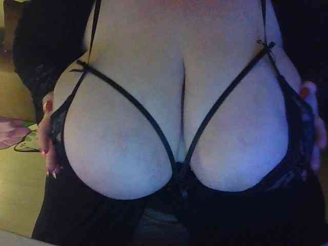 Zlaya_Mamulya webcam