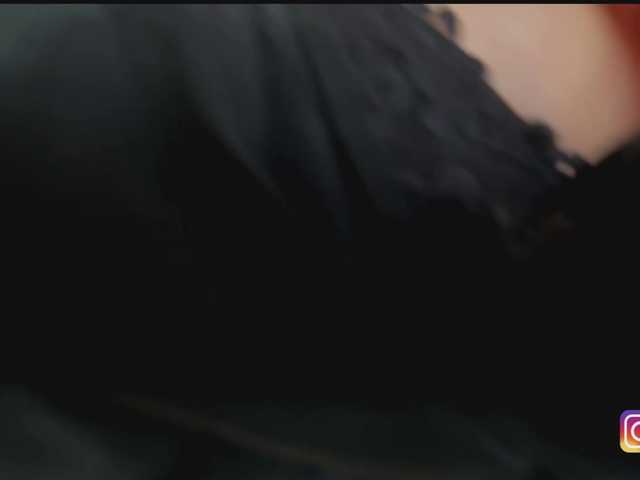 Na-izi Nude Live Sex Shows