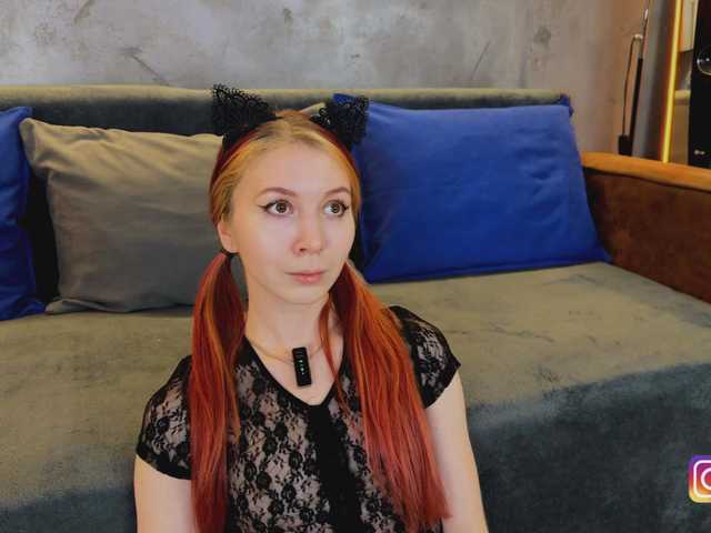 Na-izi's BongaCams show and profile